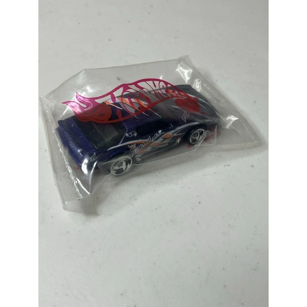 Hot Wheels Bonus Car 80’s Camaro from 1998 series NEW